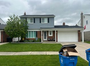 733 Dover St, Dearborn Heights, MI 48127