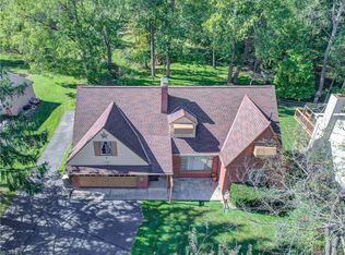 8148 Abbey Rd, North Royalton, OH 44133