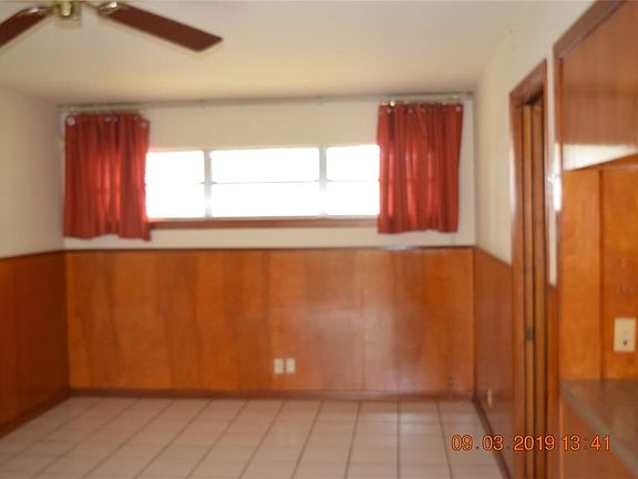 3rd image of 5927 De Moss Dr