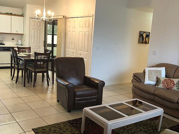 5th image of 1307 Villaway W #1307