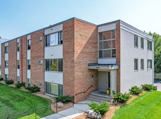 3925 W. 31st St., Saint Louis Park, MN 55416