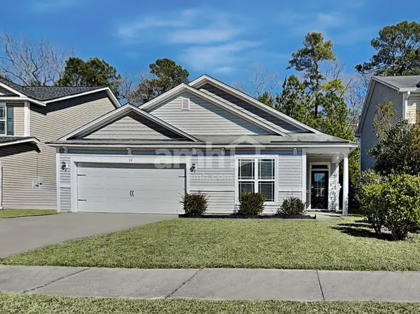 24 Chapel Lake N, Savannah, GA 31419