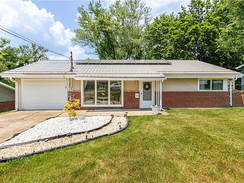 1st image of 819 Garden City Dr
