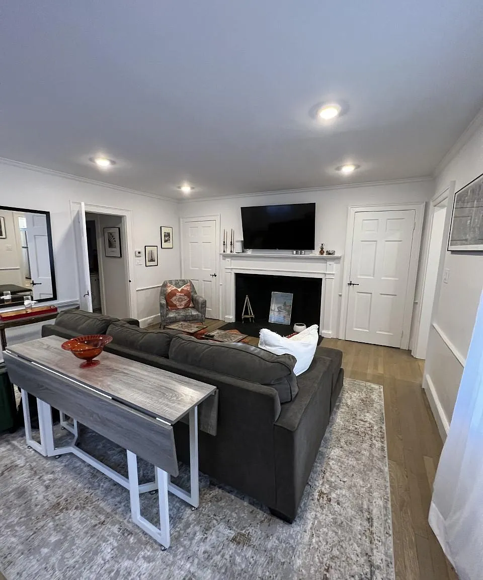 1 bed, $2,800 — Photo 2