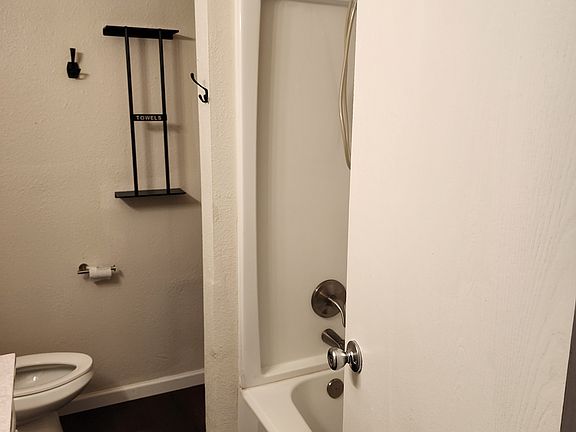 2nd image of 6012 S Mason Ave #B