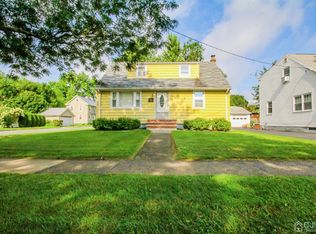 190 Dartmouth St, Highland Park, NJ 08904