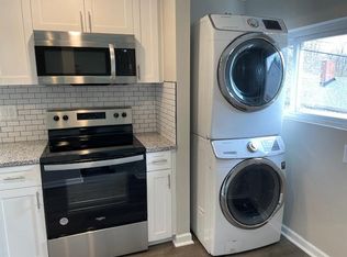 384 Washington St #6, Cramerton, NC