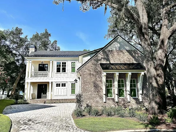 304 Boggy Bayou Ct, Niceville, FL 32578