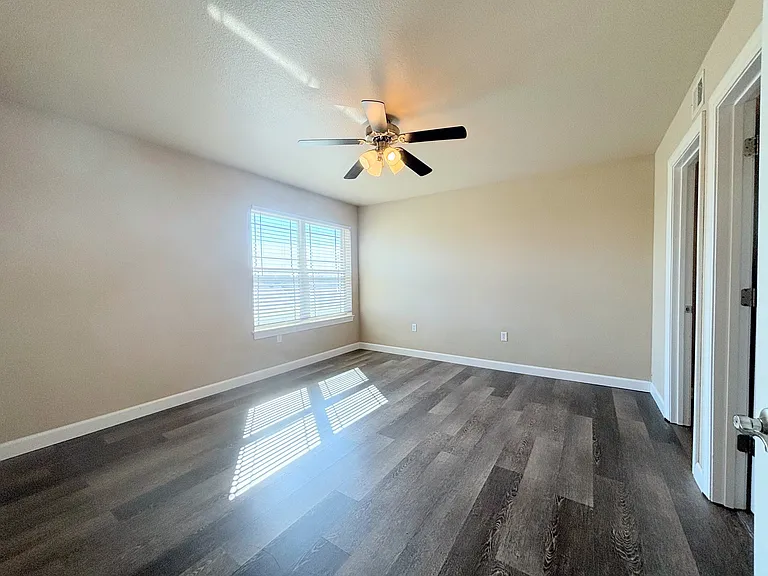 1411 Genesis Dr #2 — Photo 9
