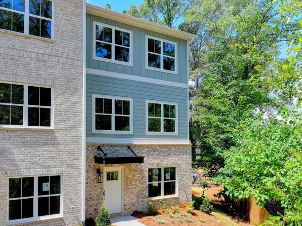 5443 Blossomwood Trl, Mableton, GA 30126