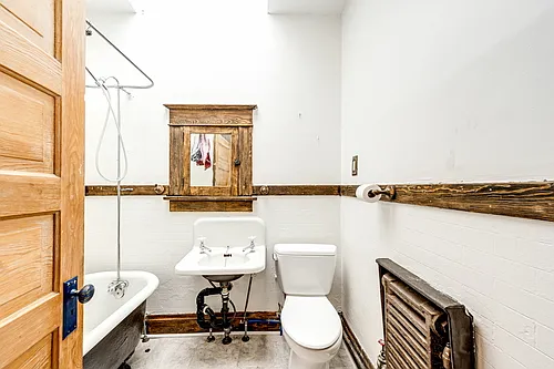 2223 E 21st Ave #3 — Photo 6