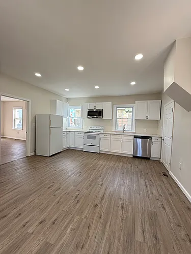 225 Herman Ave #1 Photo 1