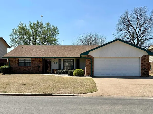 107 Kretchmar Dr, Medford, OK 73759