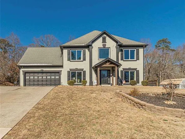 2330 Black Bear Ct, Buford, GA 30519