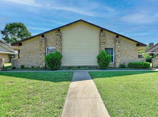 1817 Crescent Dr #1819, Sherman, TX 75092