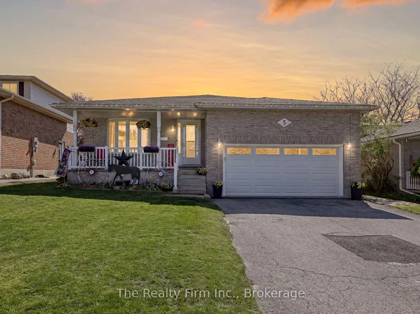 5 Marshall Ct, Ingersoll, ON N5C 3Z7