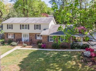 104 E Kenilworth Dr, Greenville, SC 29615