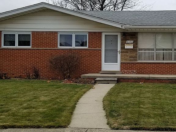 2nd image of 6103 Shadowlawn St
