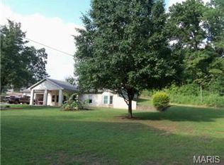 4530 Meadow Dr, High Ridge, MO 63049