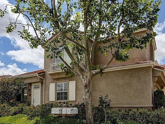 4th image of 27847 Skycrest Cir