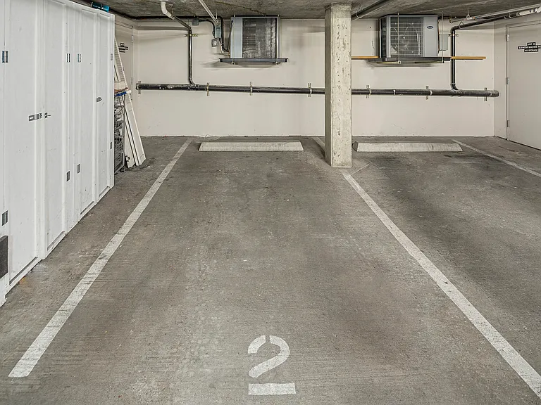 80 E Roanoke St #19 — Photo 31
