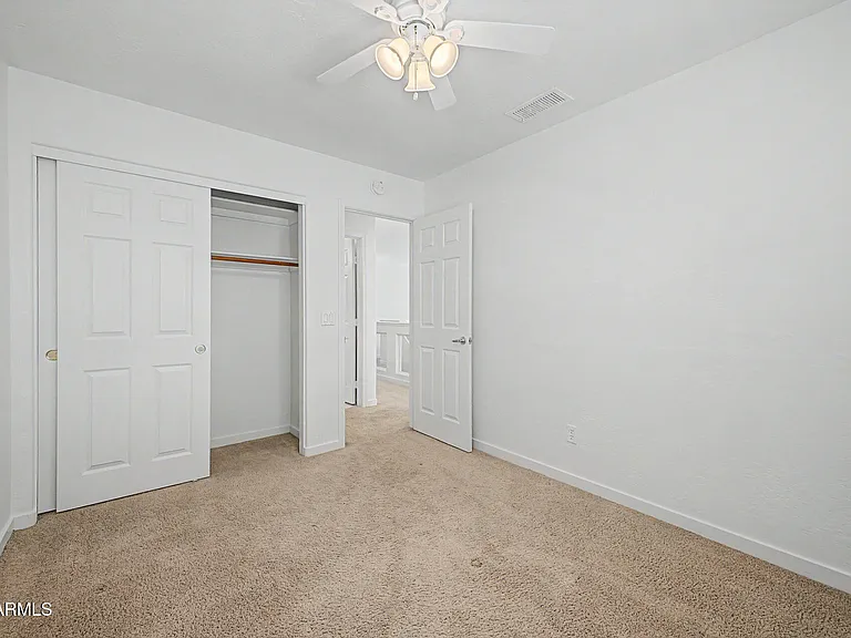 28433 N 47th St — Photo 31