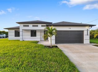 713 Camilla St E, Lehigh Acres, FL 33974