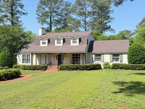 3111 Mockingbird Ln, Dothan, AL 36303