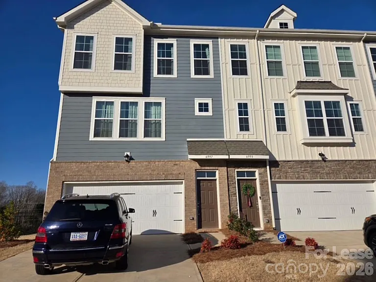 6997 Waterstone Dr — Photo 40