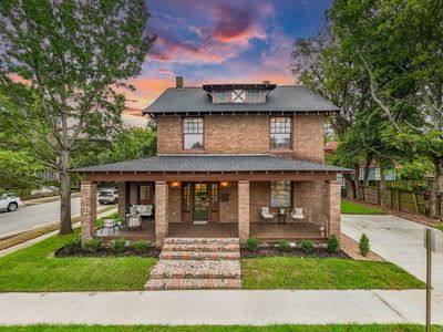 201 W Daisy L Gatson Bates Dr, Little Rock, AR, 72202