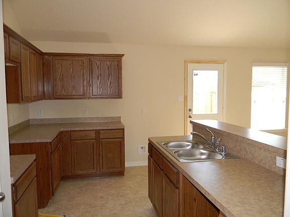 4th image of 5719 Roseglen Meadow Ln