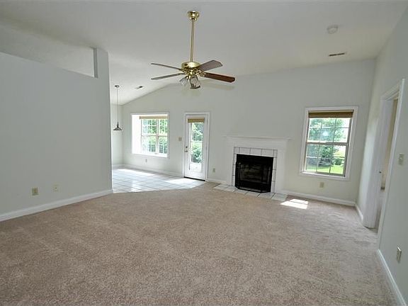 2nd image of 3612 Green Park Ct