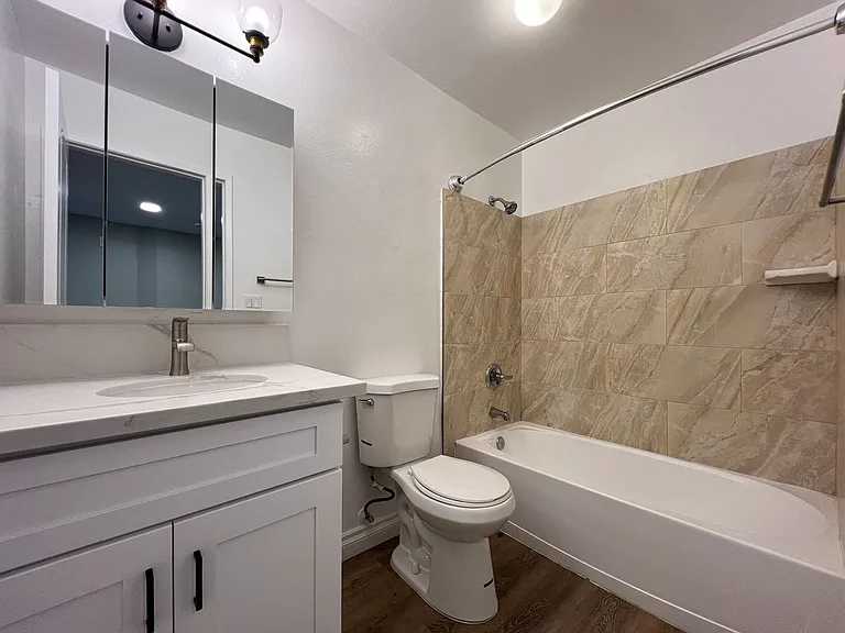 320 W Lomita Ave #11 — Photo 13