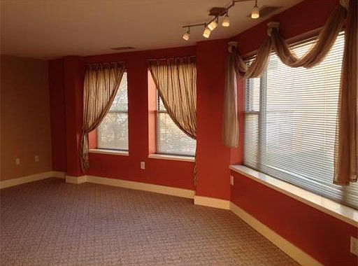 5th image of 289 Essex St APT 303