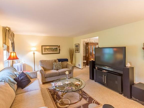 5th image of 3484 Ivy Hill Ln