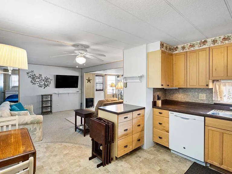 12651 Seminole Blvd #12C — Photo 14