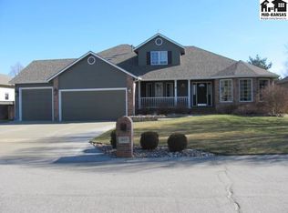 2617 Tara Ln, Salina, KS 67401