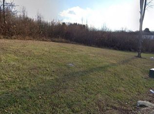 Amanda Ln, Bristol, TN 37620