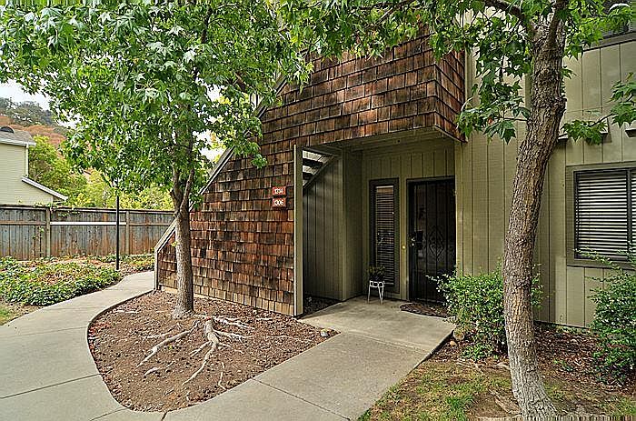 1st image of 1306 La Terrace Cir
