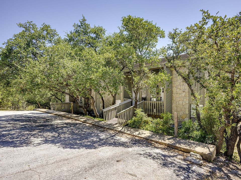 1st image of 801 Grassy Knl #C