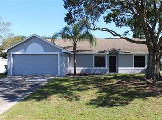 742 Loma Bonita Dr, Davenport, FL 33837