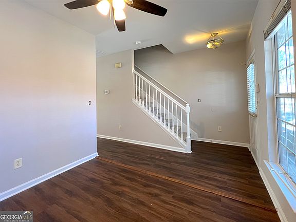 4th image of 3361 Hidden Cove Cir