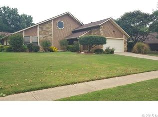 7301 S Peach Ave, Broken Arrow, OK 74011