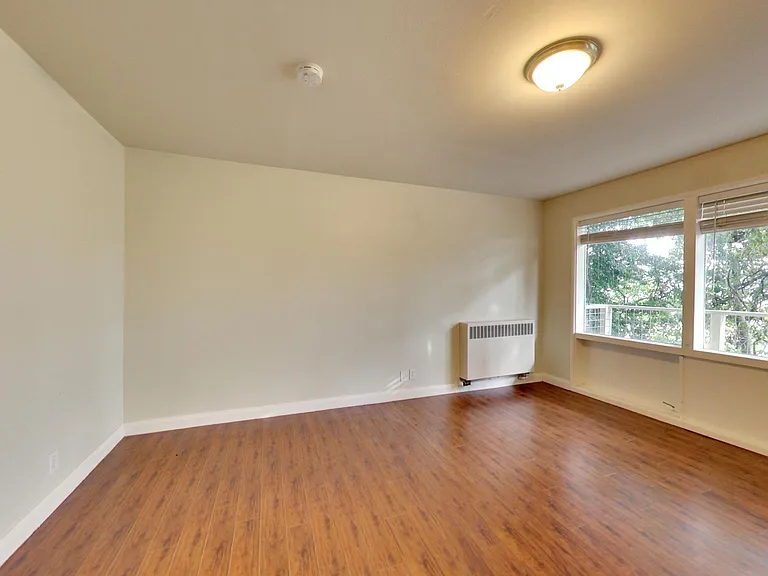 240 Cumberland St #1285R — Photo 6