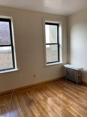 Rented by Sun Realty New York Inc | media 5