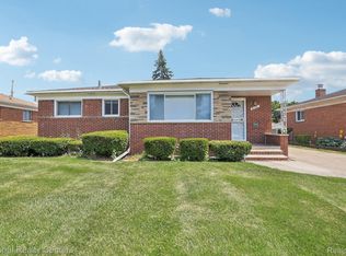 9108 Beech Daly Rd, Redford, MI 48239