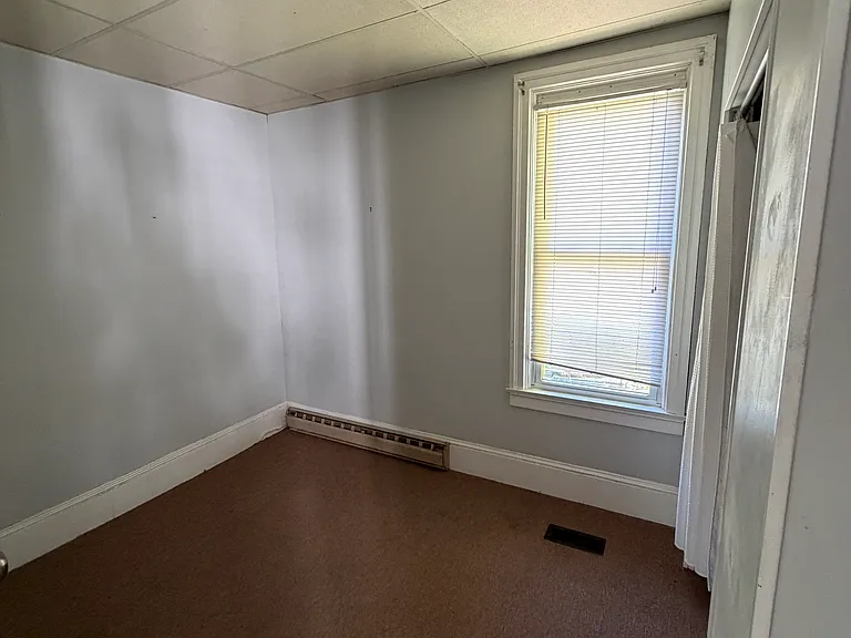 135 W Seneca St — Photo 5