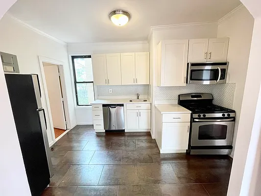 Rented by REAL New York | media 13