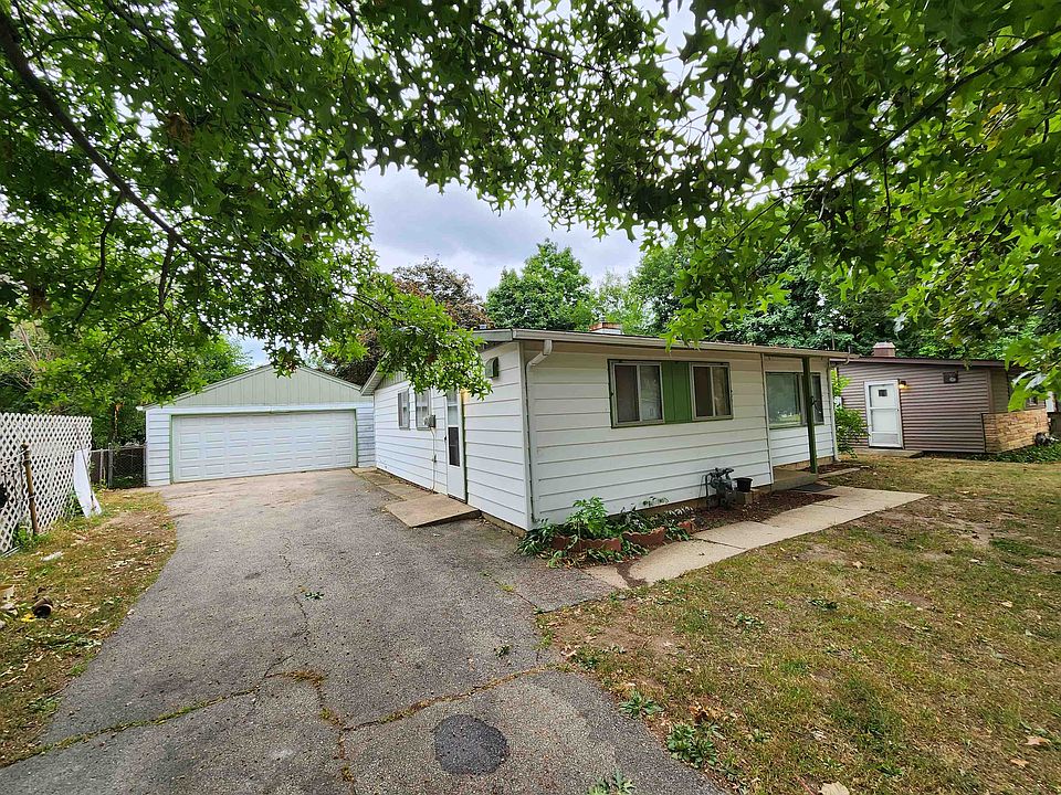 1st image of 3223 Hanover Dr
