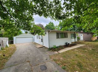3223 Hanover Dr, Rockford, IL 61101